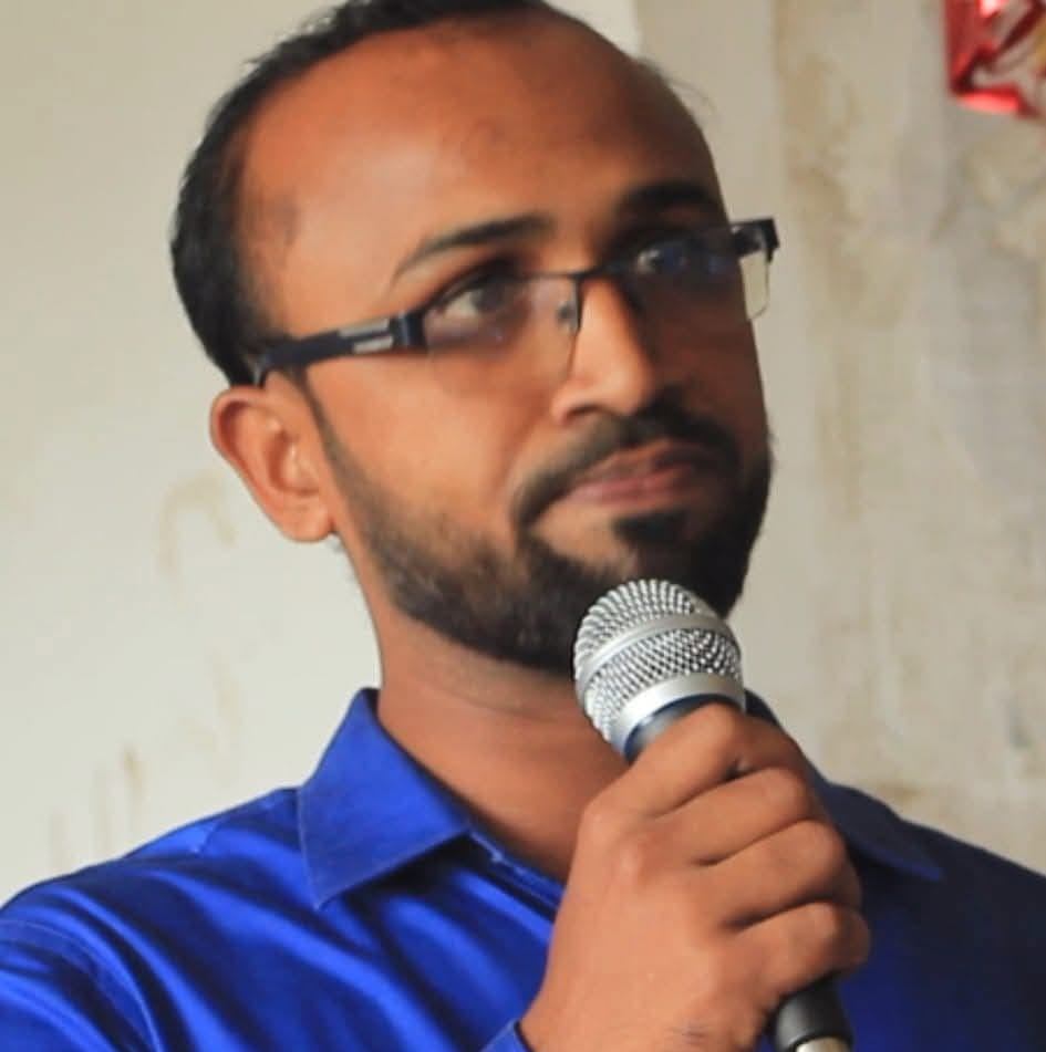 Learn English With Riaz Sir
