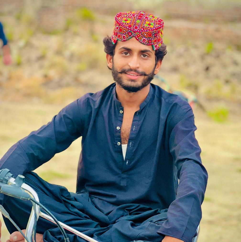 Chacha kot adu ro raha hi k meri beti ko gali daity hain😳😥😥 # ...
