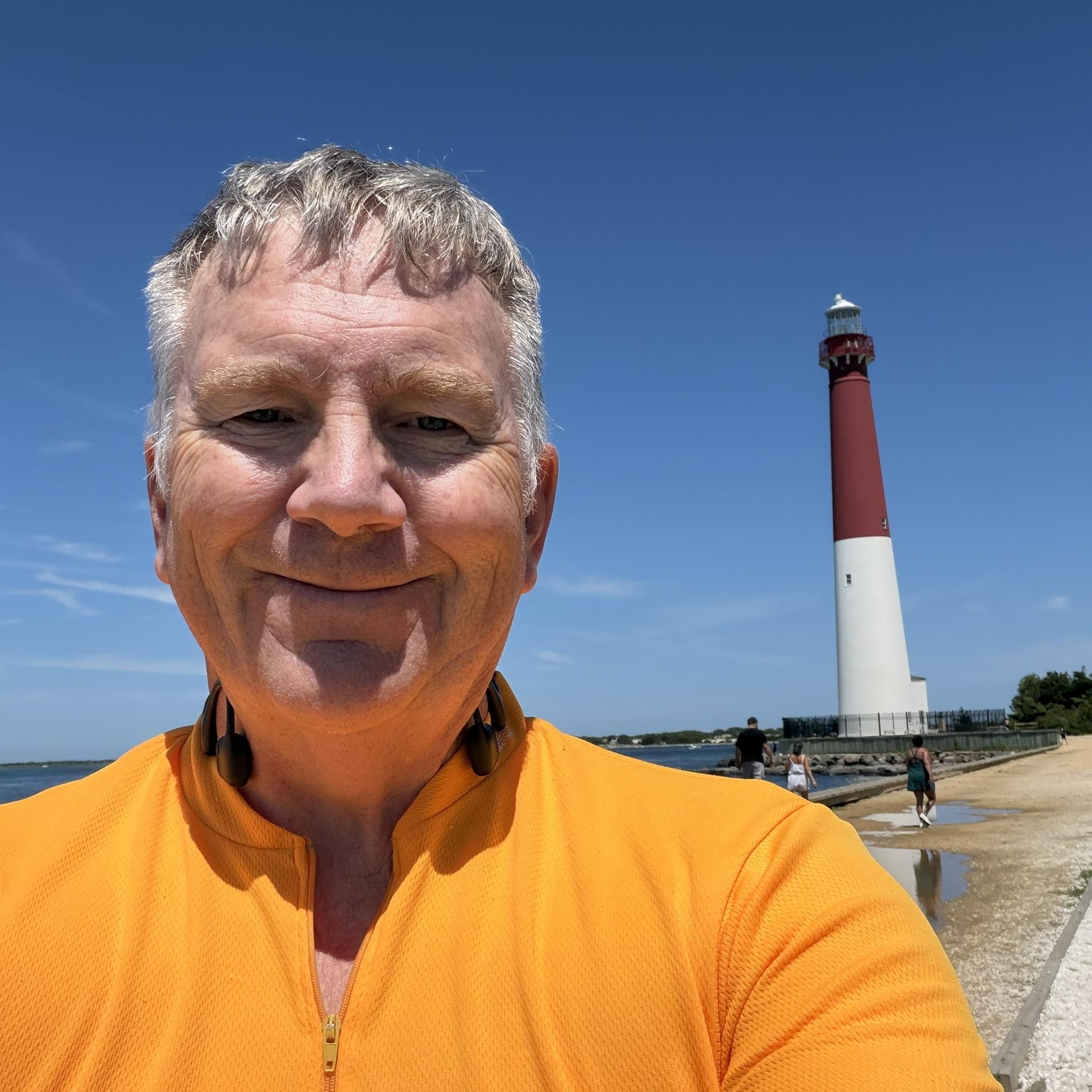LBI...Six Miles Of Separation | Is there kite flying today | Facebook
