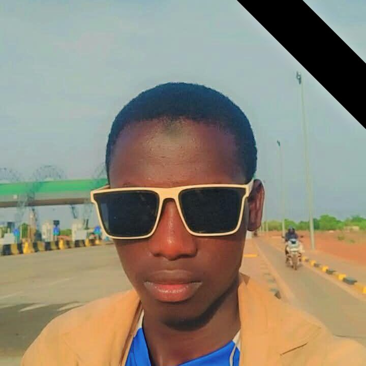 Azer Zefg