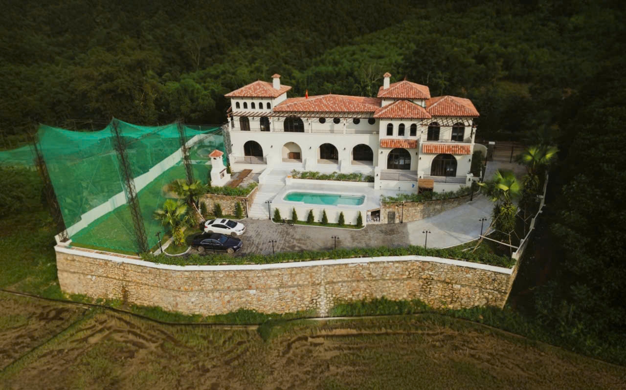 Villa Rosa Antica | Phu Tho