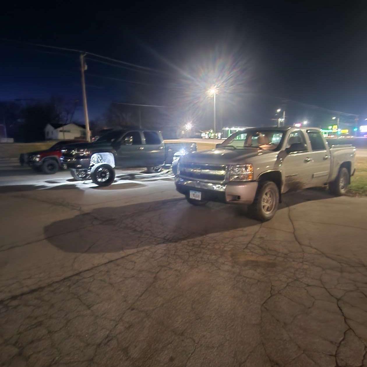 07-13 Chevy Silverado and GMC Sierra 1500-3500 page | Someone trade me ...