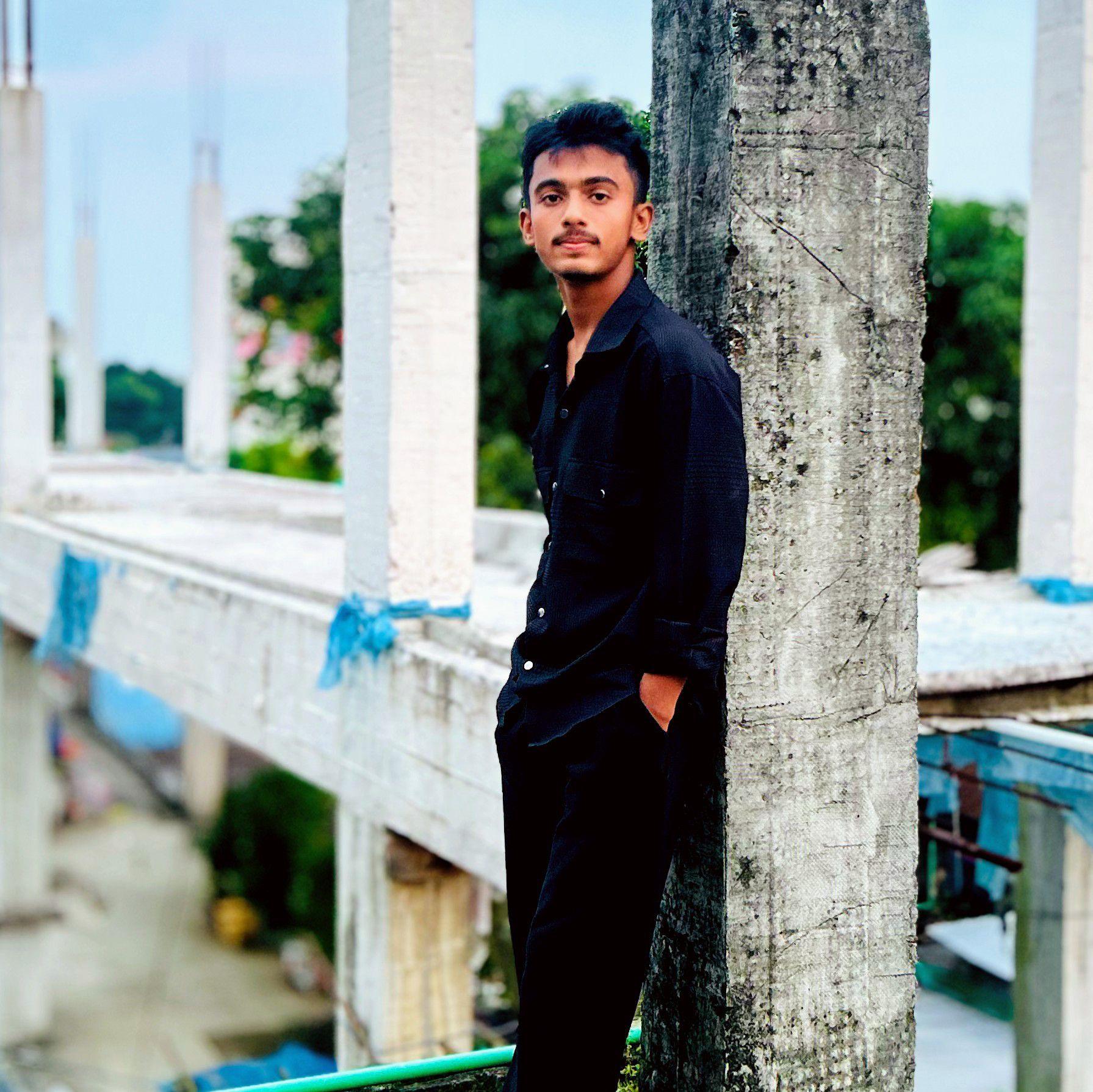 UNIQUE.."" 🫧 | D H Hamidul