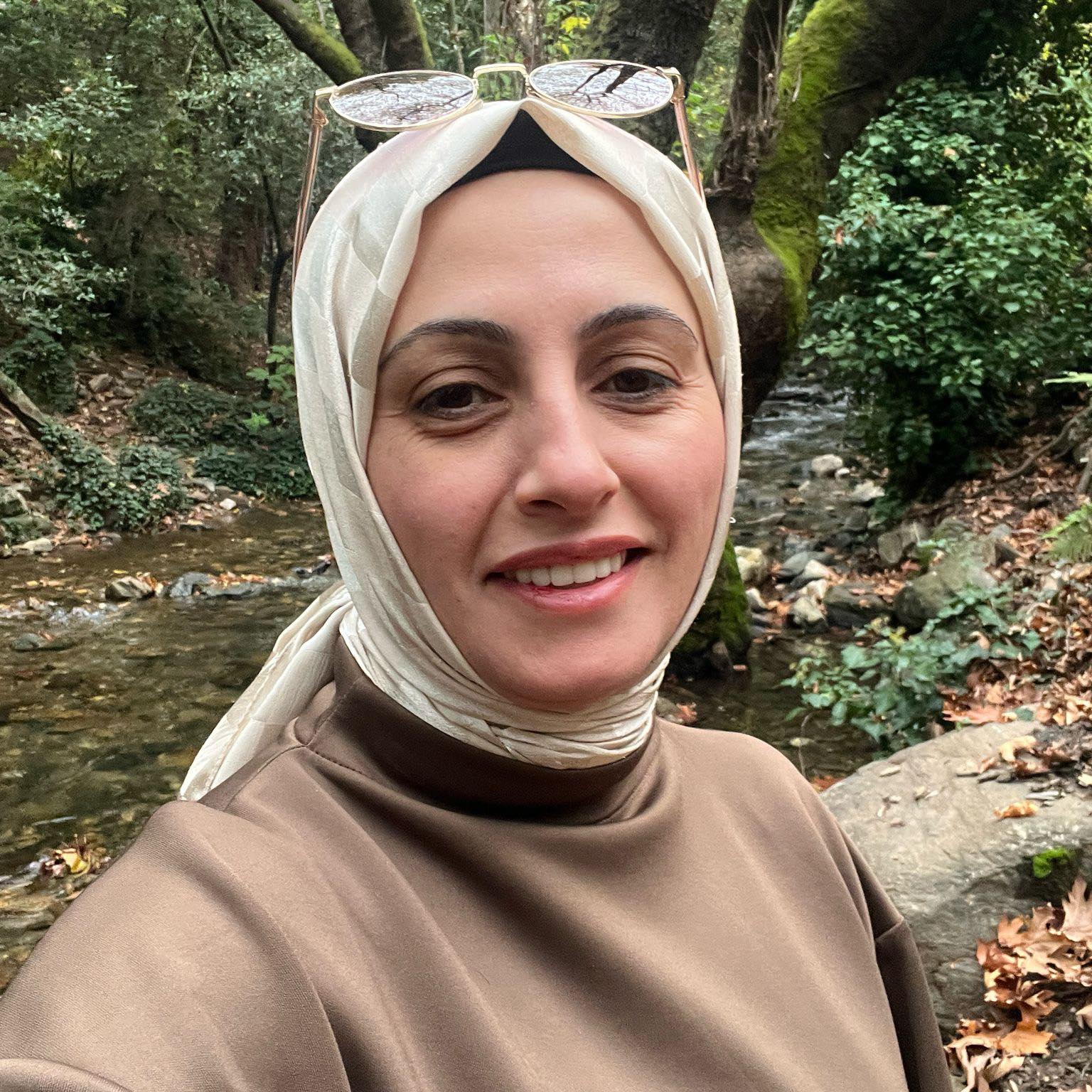 Ruşen Bayer