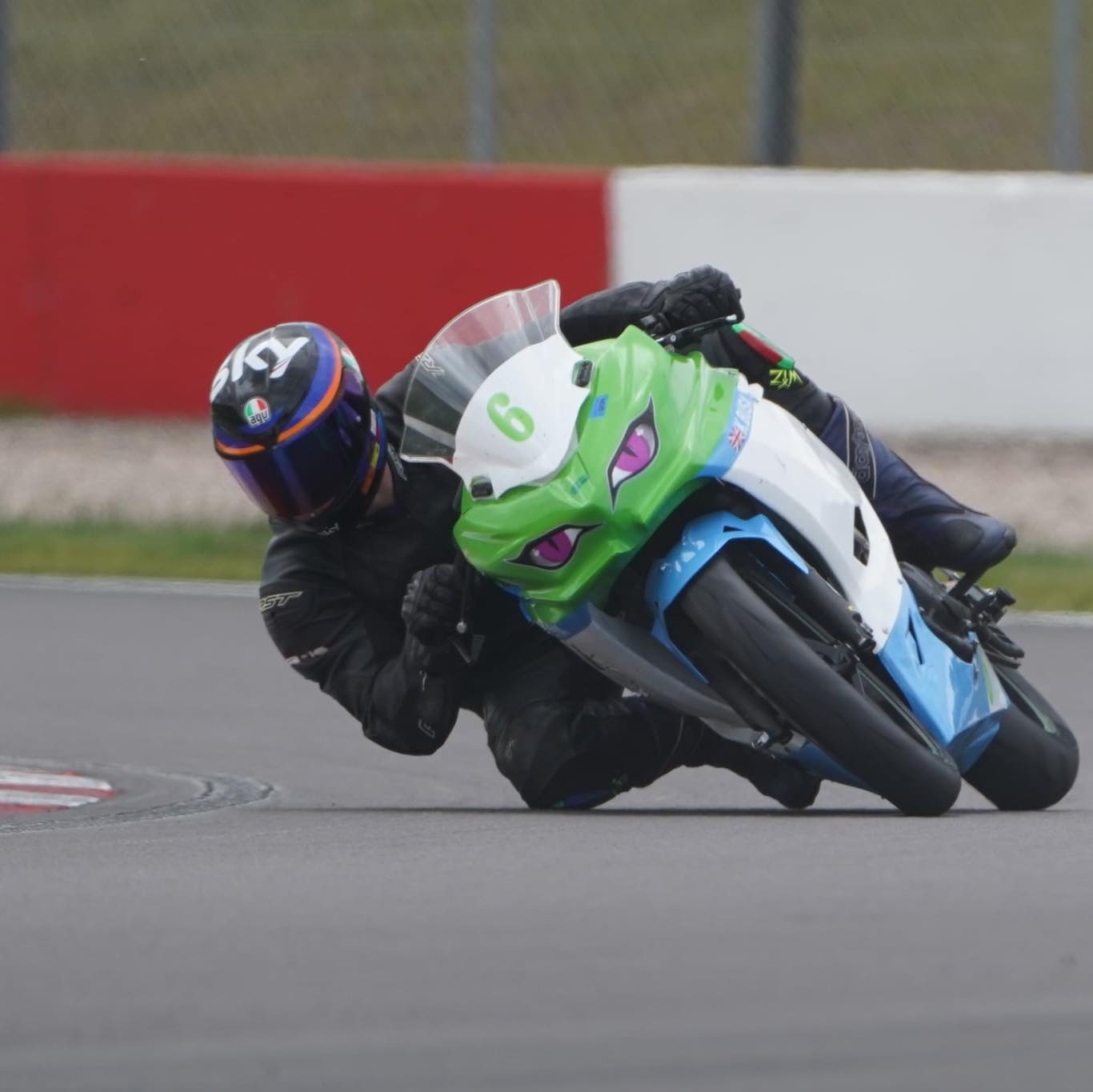 APRILIA RS 125 OWNERS | How fast is a restricted rs meant to go | Facebook
