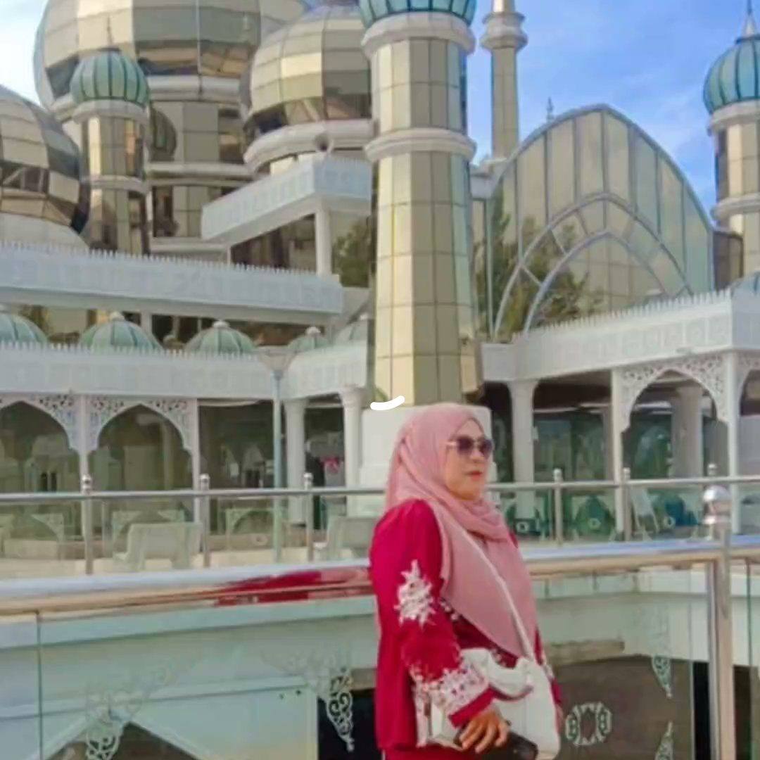 Cara anak muda jaman dulu dengerin Lagu. Kalian dulu kayak gini gak si ...