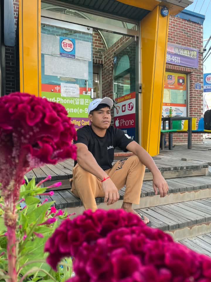 ដូចប្រហែល 22% 🤭🤭 #Day off #dayoffxsura #suracambodia #localbrand # ...