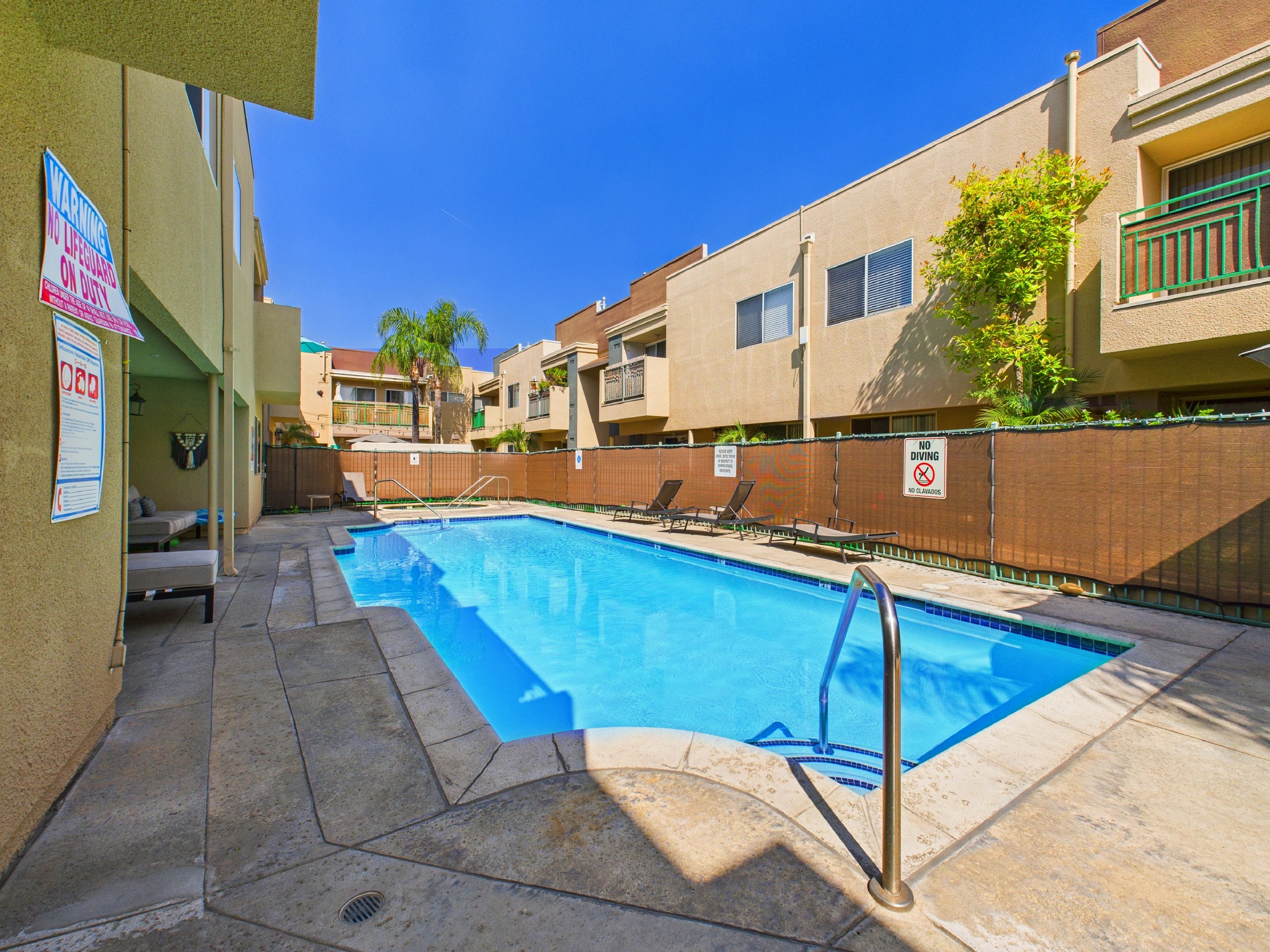 Sophia Ridge | Los Angeles CA