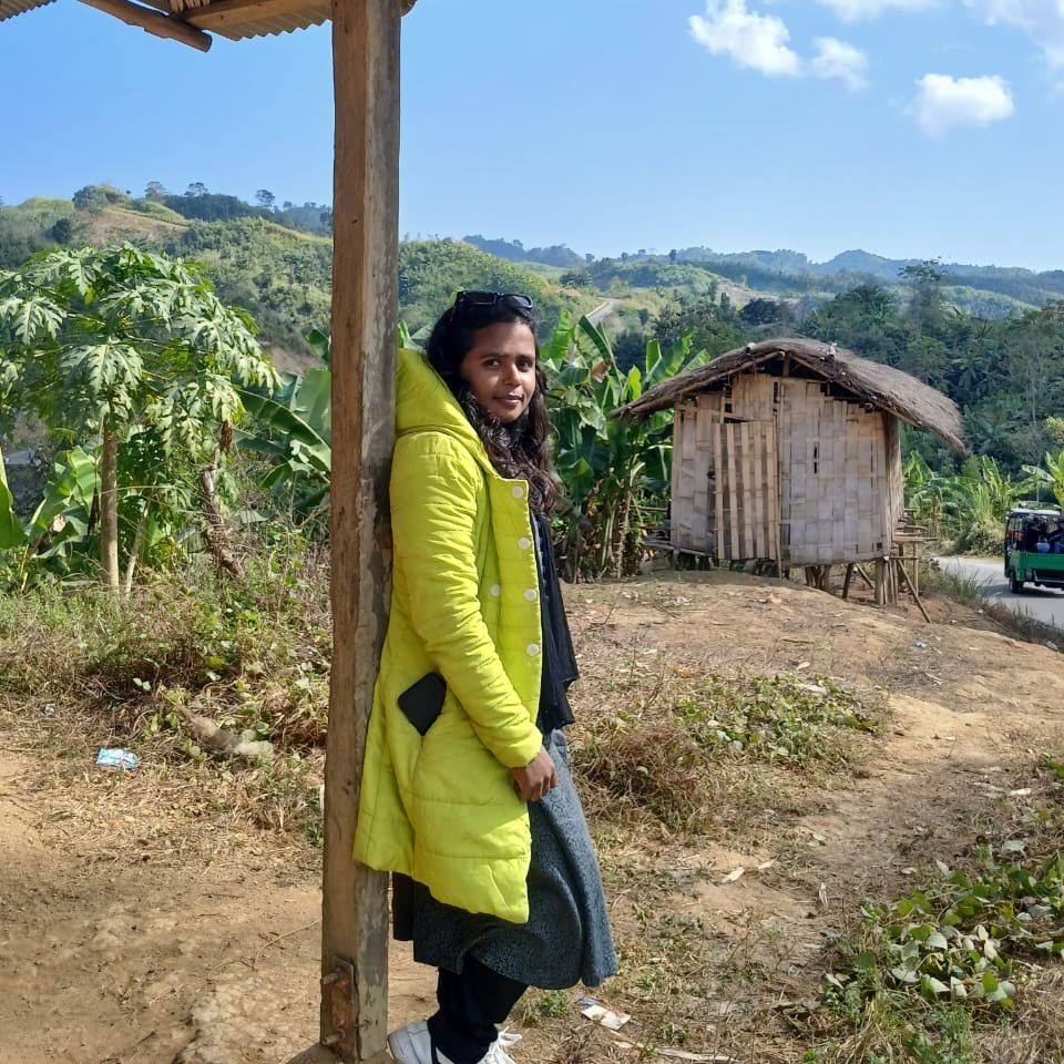 Travel Lover Shemi