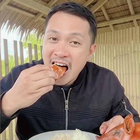 Waiting for a Fish to Come out! 😱 #Spearfishing | JAB's TV Catch and Cook