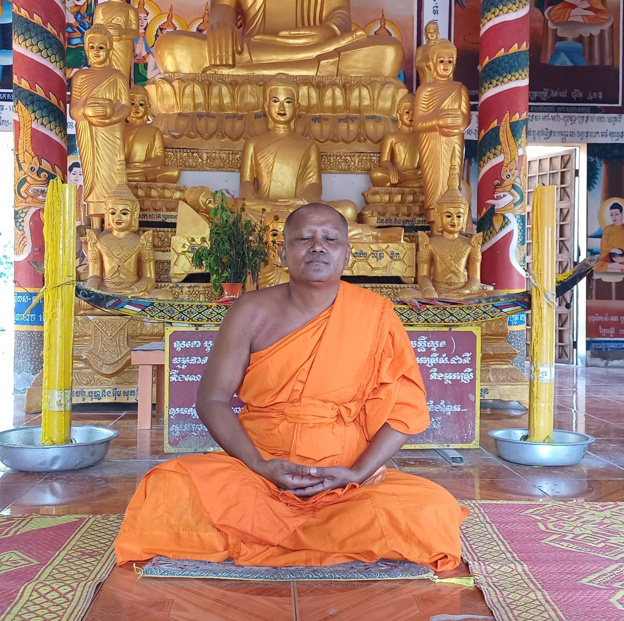 ភ្ជុំចាយលុយអស់ក៏បែកគំនិតចេញបិណ្ឌបាត…. ⭕️ ...