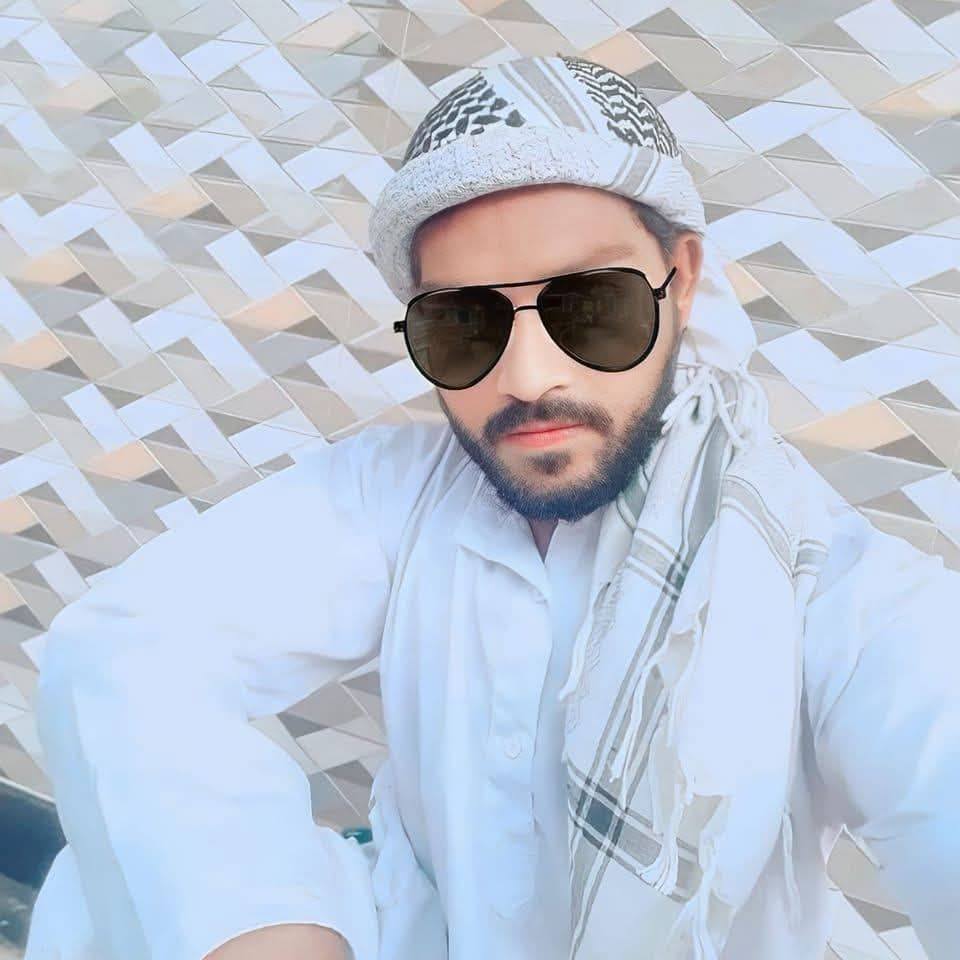 nathe-ahmed-likho-aur-padta-raho-viral-tanweer-bhai-vlogs