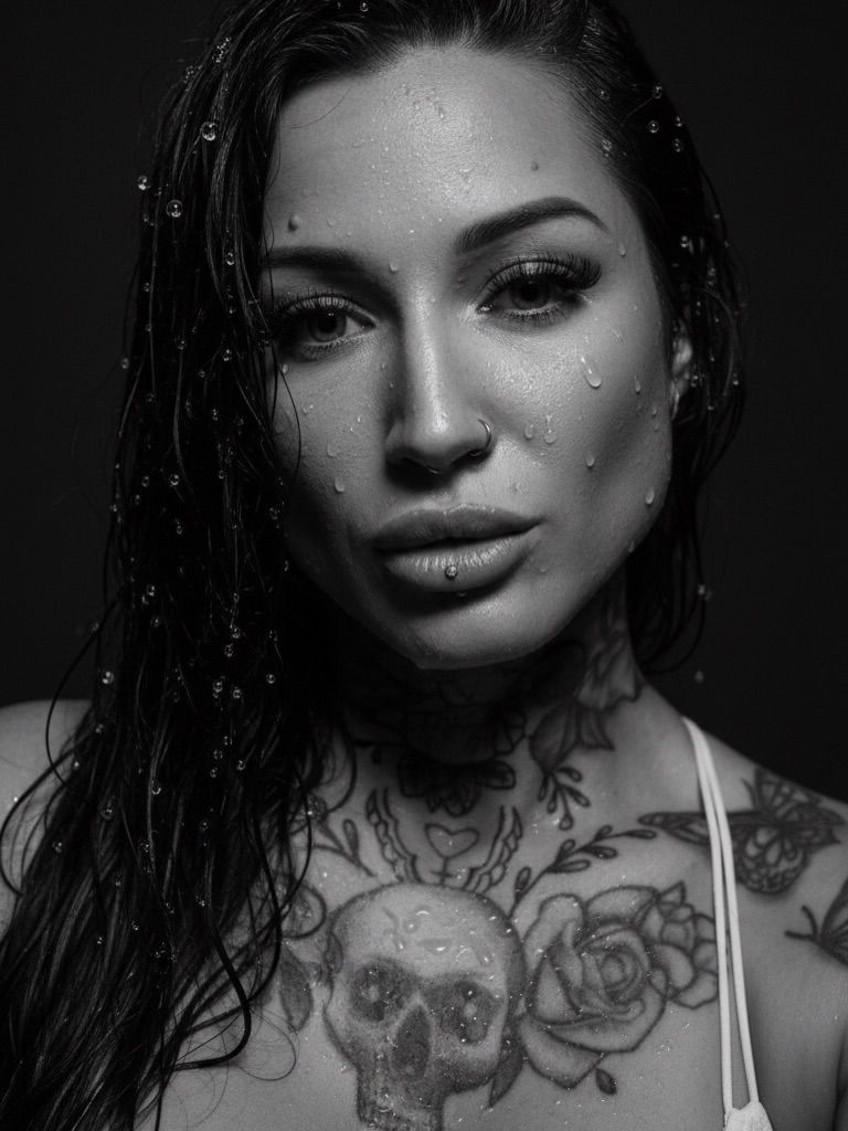 Lovely Nikky