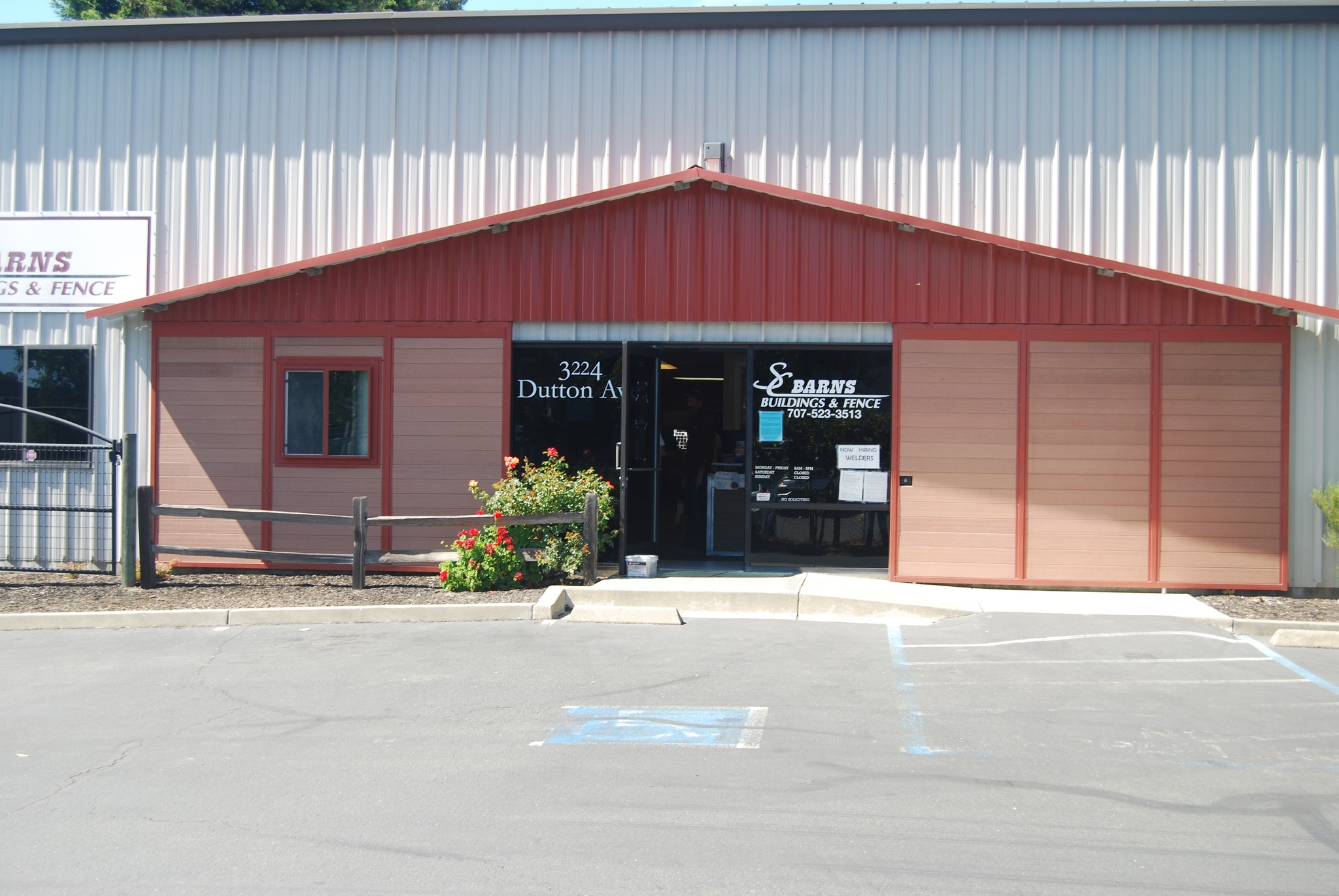 SC Barns, Buildings and Fence | Santa Rosa CA