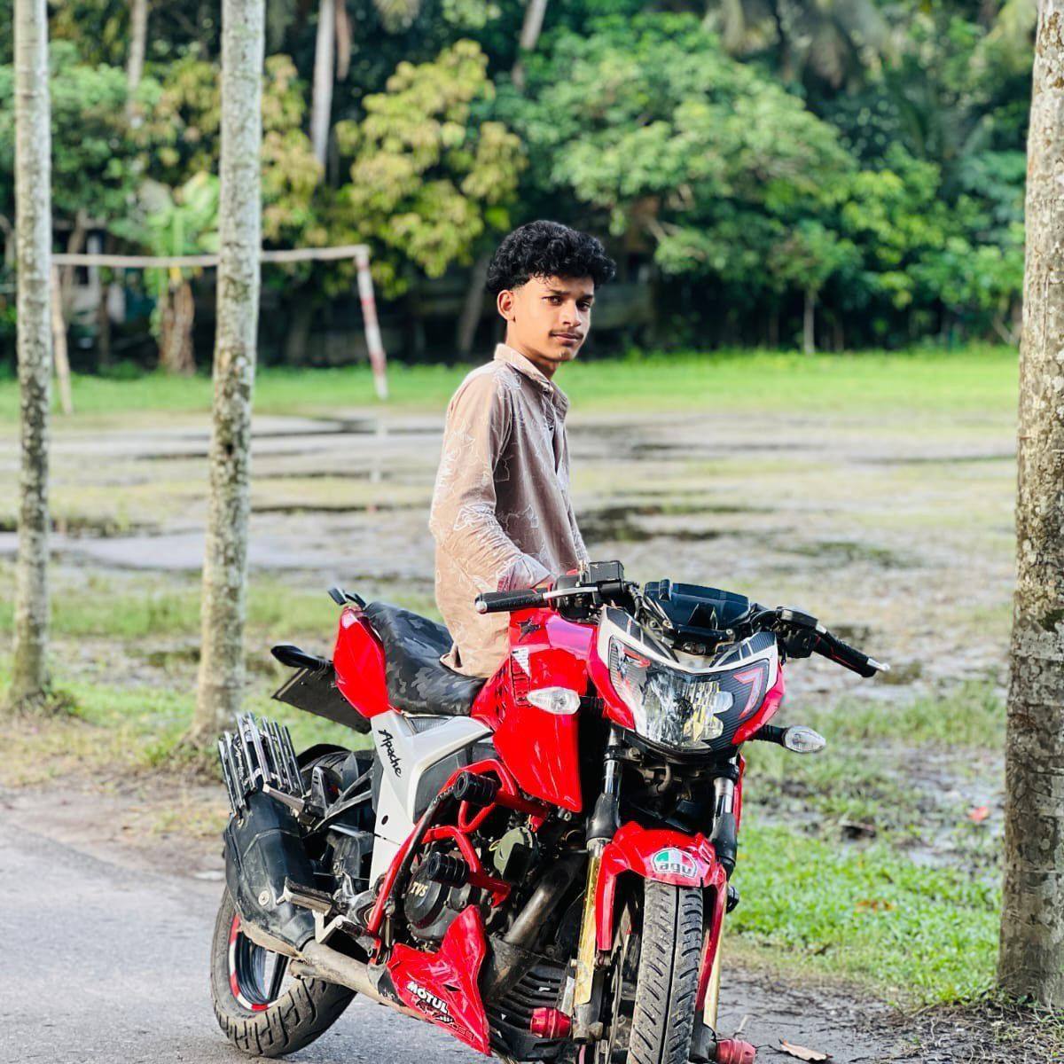 প্রিয় ভাইয়ারা @highlight Robin King Khan Mohammad Rashed Gazi Iqbal ...