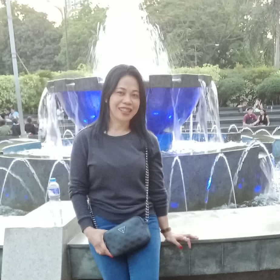Tambay muna sa labas #Destinobarandgrill #everyoneシ゚ | Lloyd Sedillo Paloma