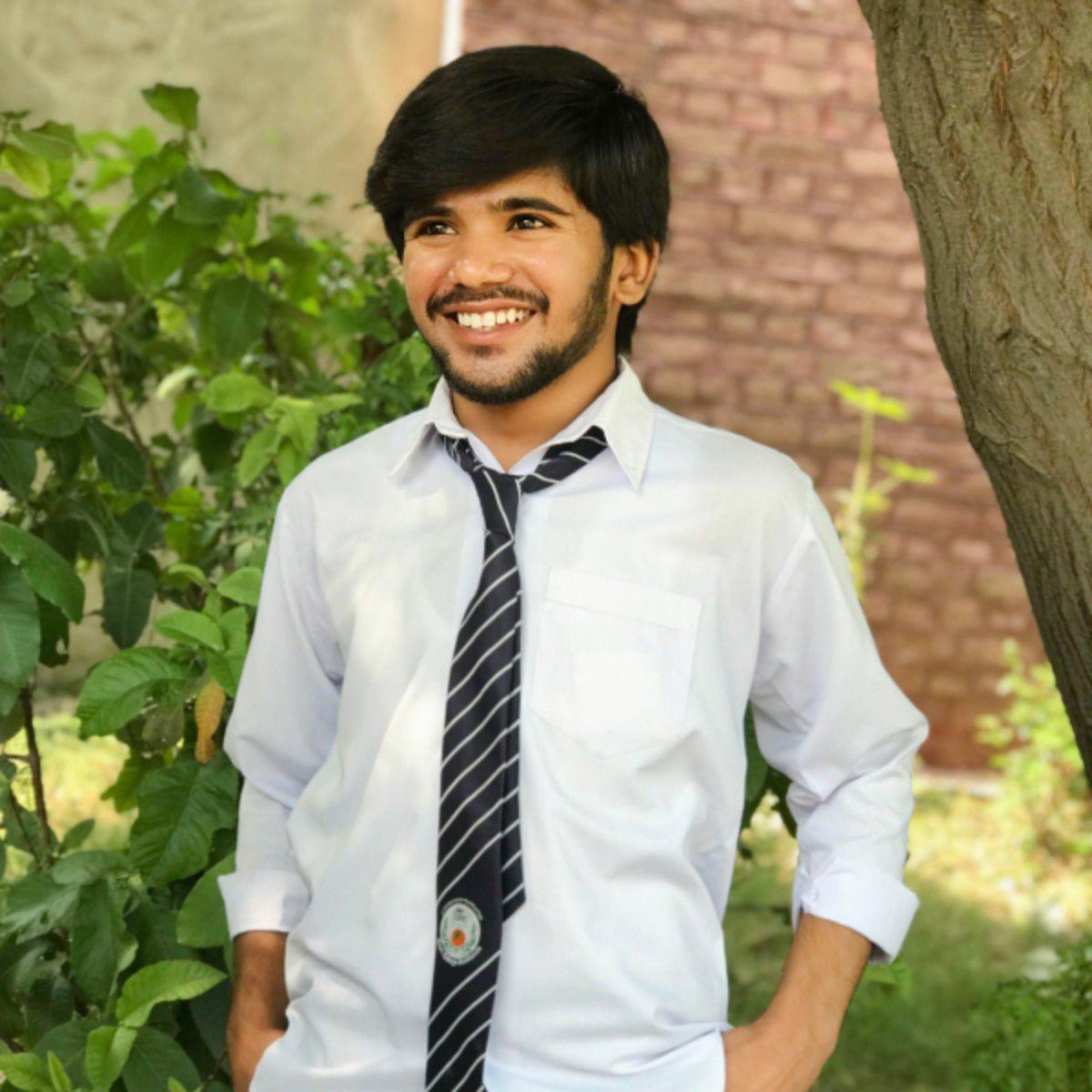 Rana Rashid online on Reels