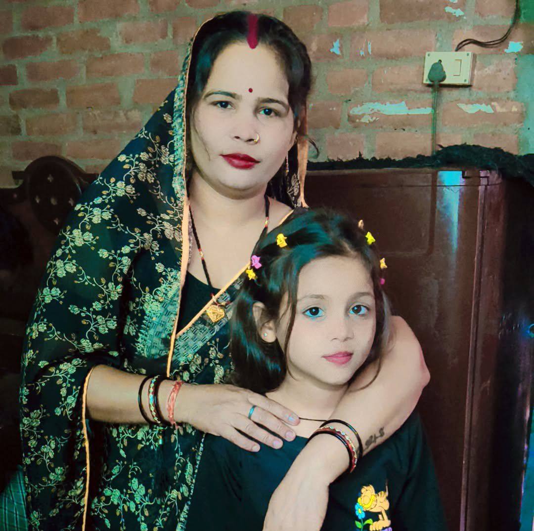 गौ माता का प्यार और देखभाल सबसे अनमोल है ️🙏 आप सबको हर हर महादेव जी ...