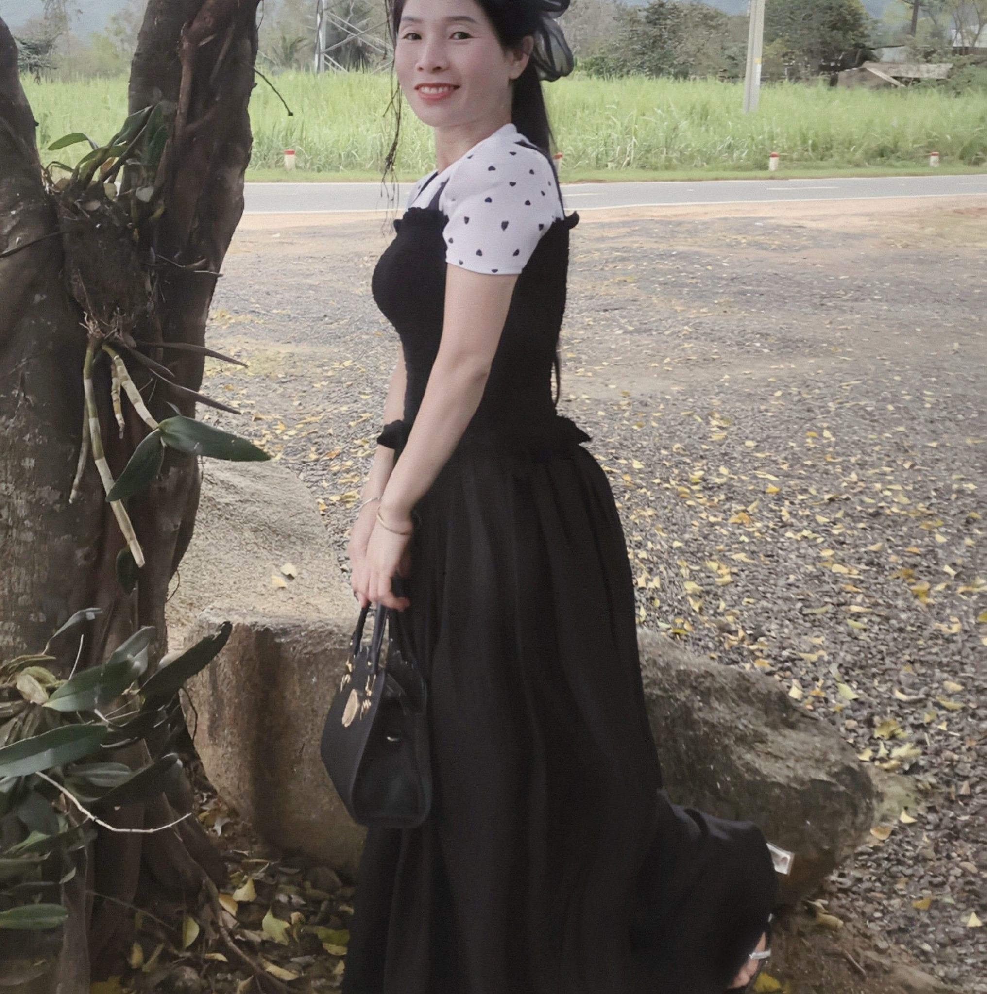 ️ ️ ️ | Quỳnh Râu