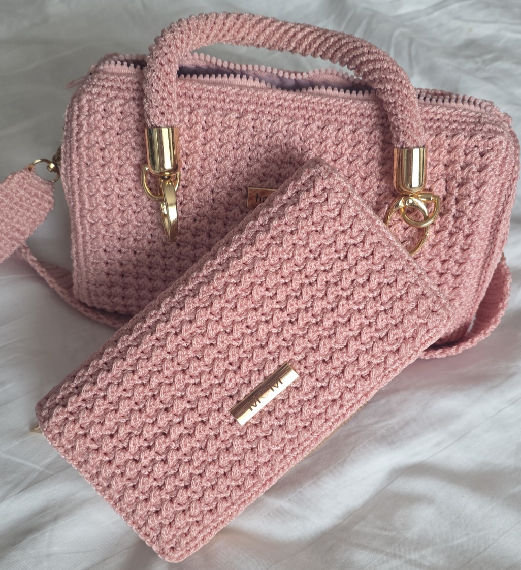 Handmade crochet bags | Facebook