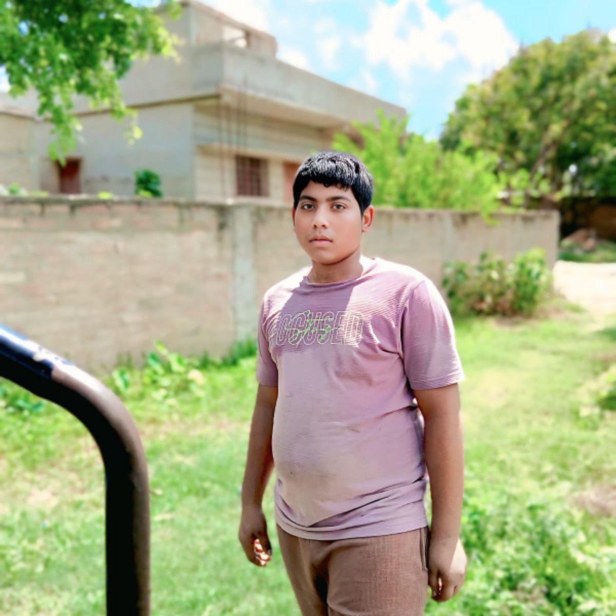 only-bhai-follow-kijiye-bhai-kholo-raja-kumar