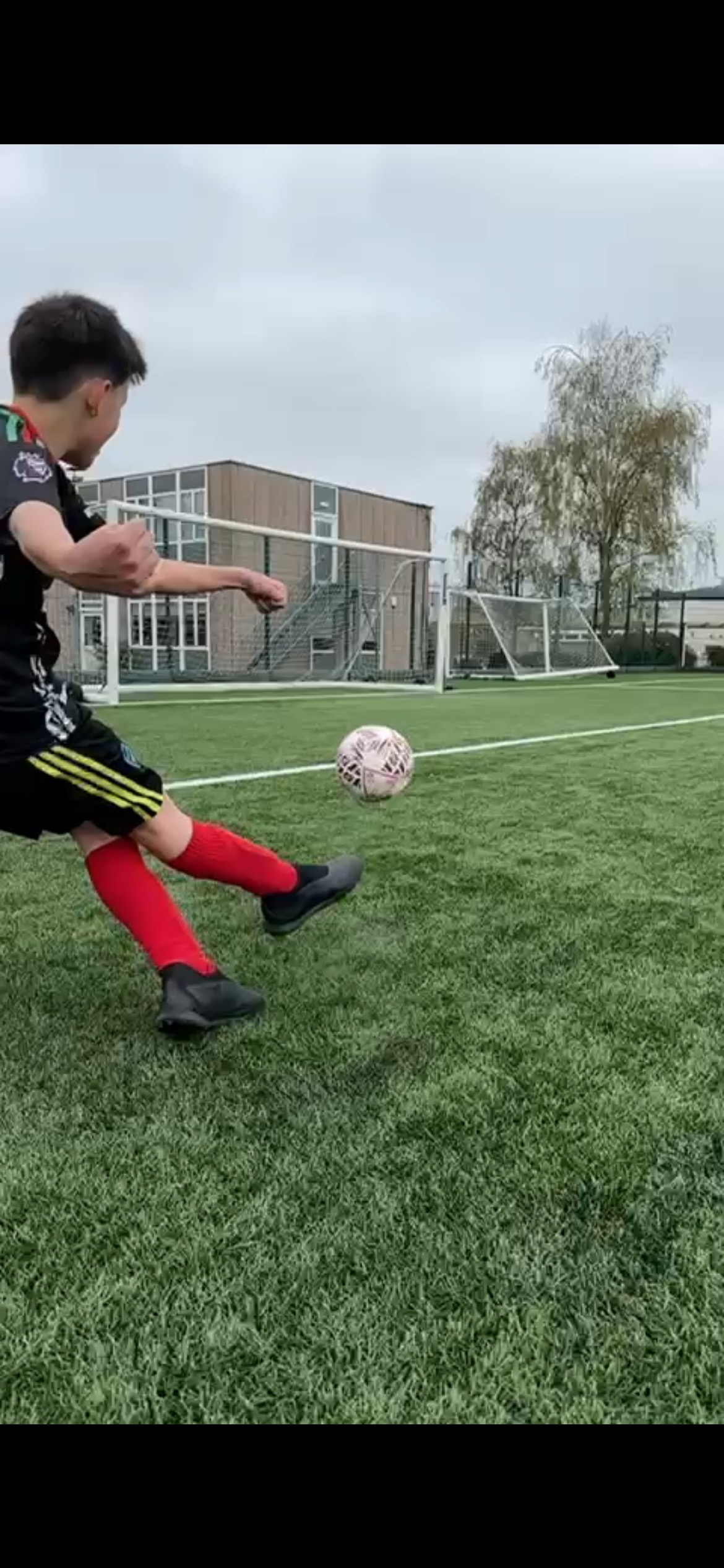 Junior Grassroots Hub ⚽️ | What is your warm up routine pre training ...