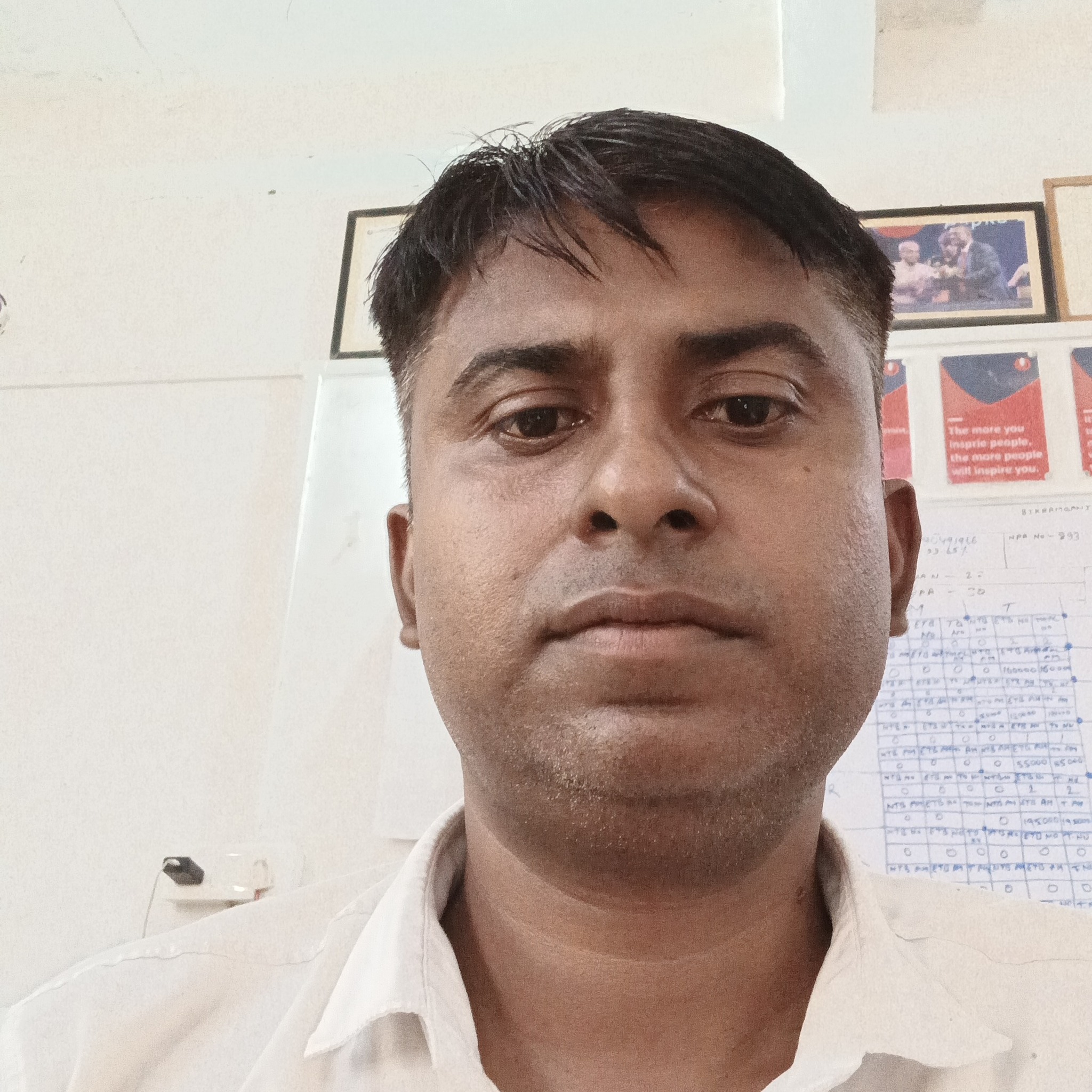 झाट उखाड़ लेना पुलिस घुस लेटे पकड़ा गया तो गली देने #UPPolice # ...