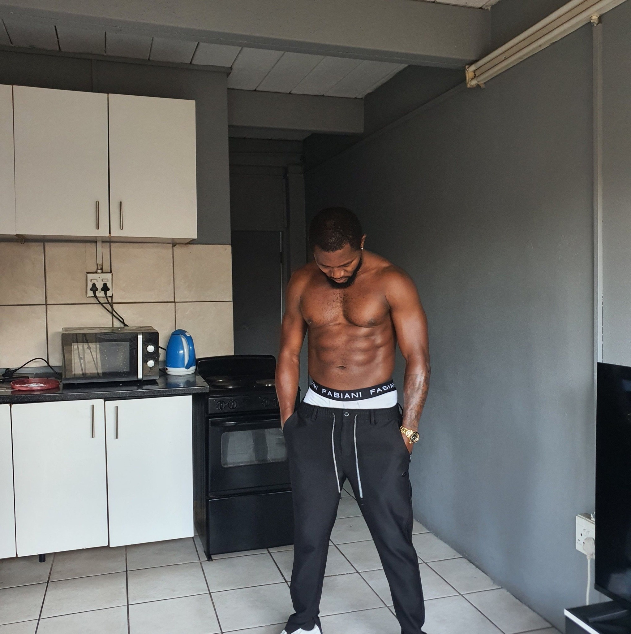 Simple Move, Serious Core Strength💪 Want to build a stronger, more ...