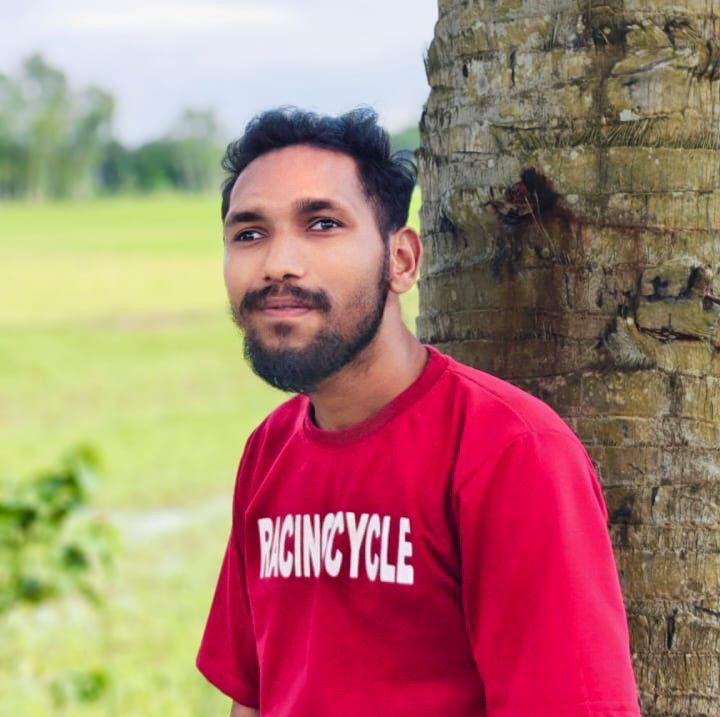 *১.* নামাজে দাঁড়ালেই সব কষ্ট হালকা লাগে কারণ তখন আমি আমার রবের সাথে ...