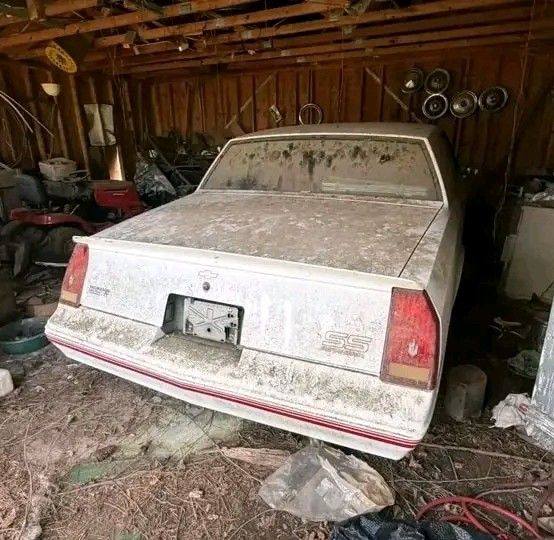 83-88 Monte Carlo SS Only | Fighting rusty floor boards in this 1988 SS ...