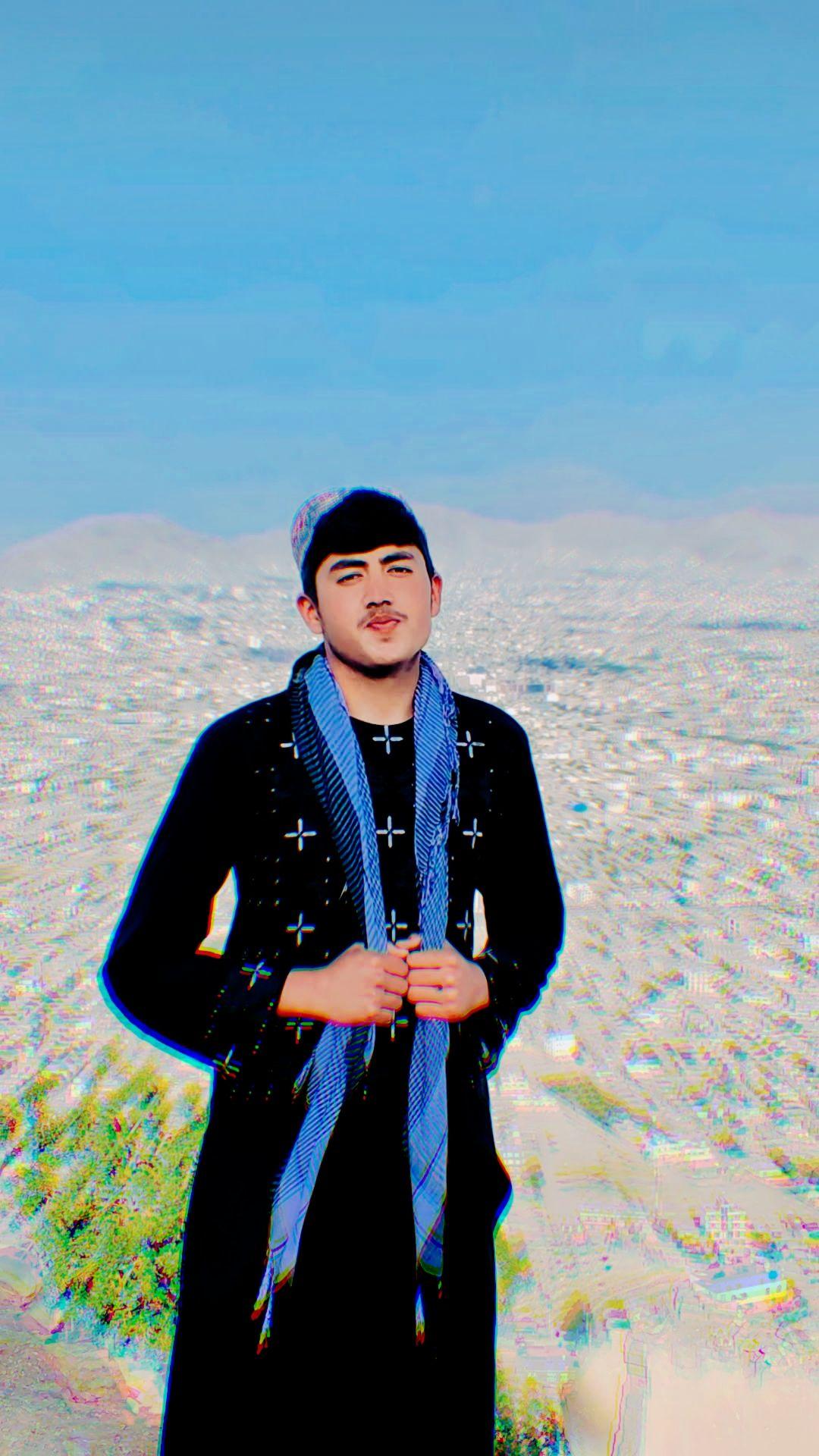 دعسکرې څخه راستنیدل او مور ته سلام کول...😌🙌 #motherhood #salamat | Aj ...