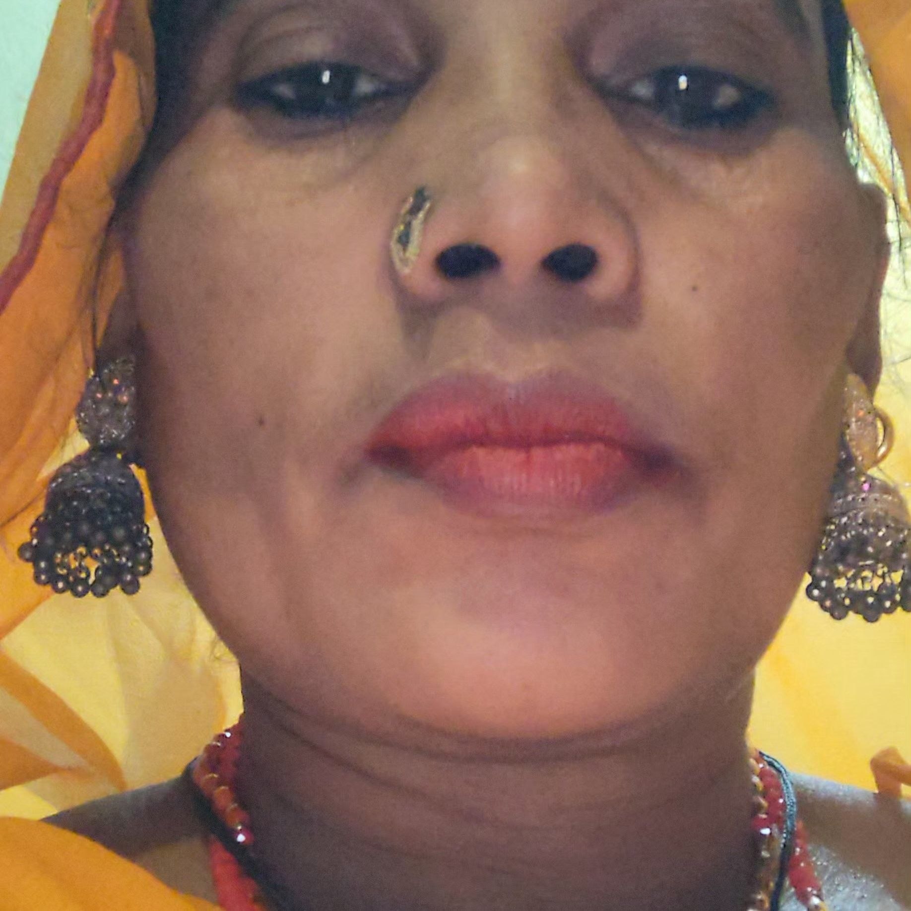 पैसे नहीं तो क्या हुआ, जिगर होना चाहिए हाथ से बनाई गाड़ी और निकल पड़ा ...