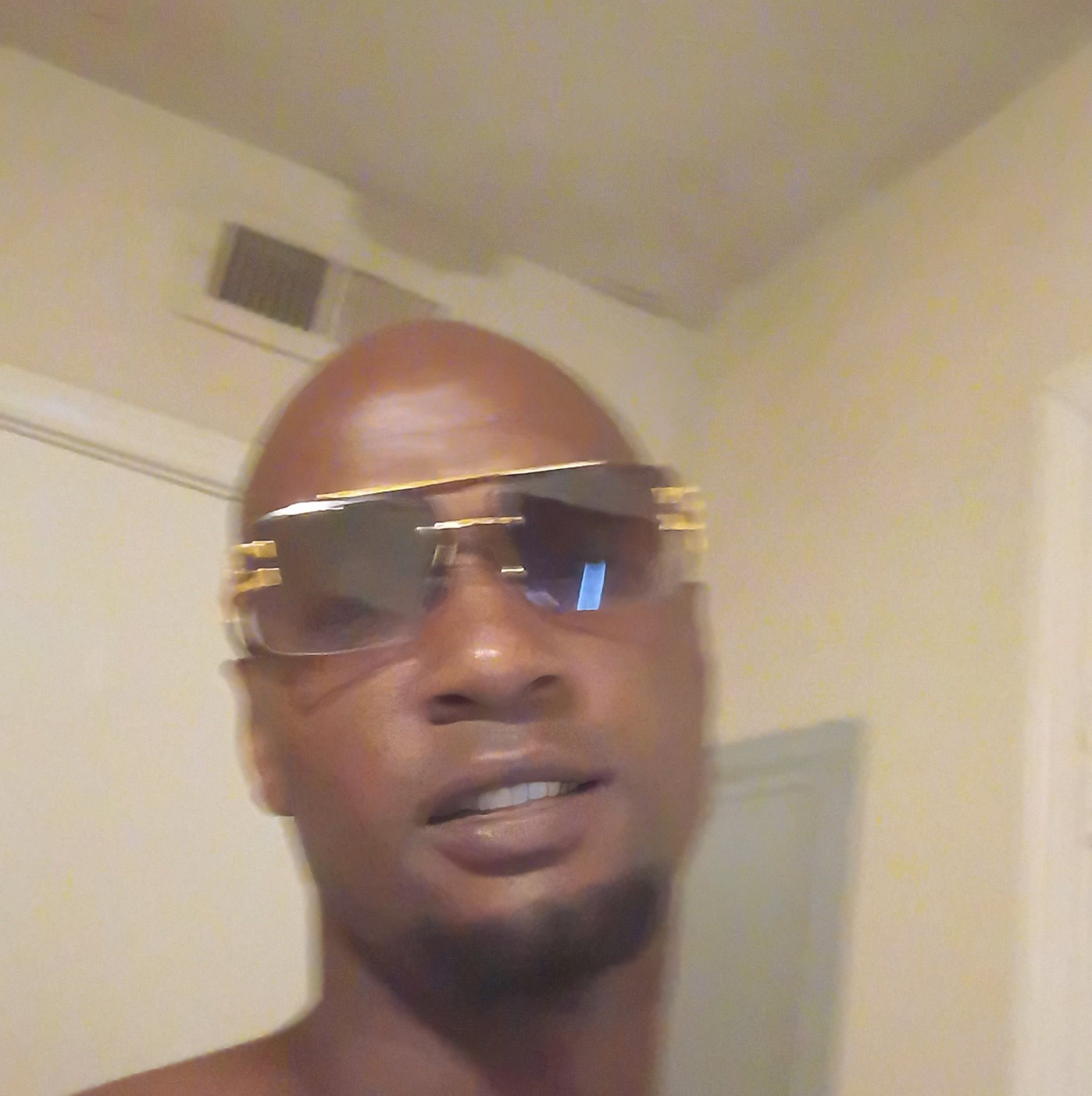 Yungstar SUC performs Wanna Be A Baller on Cadillac Chronicles TV Check ...