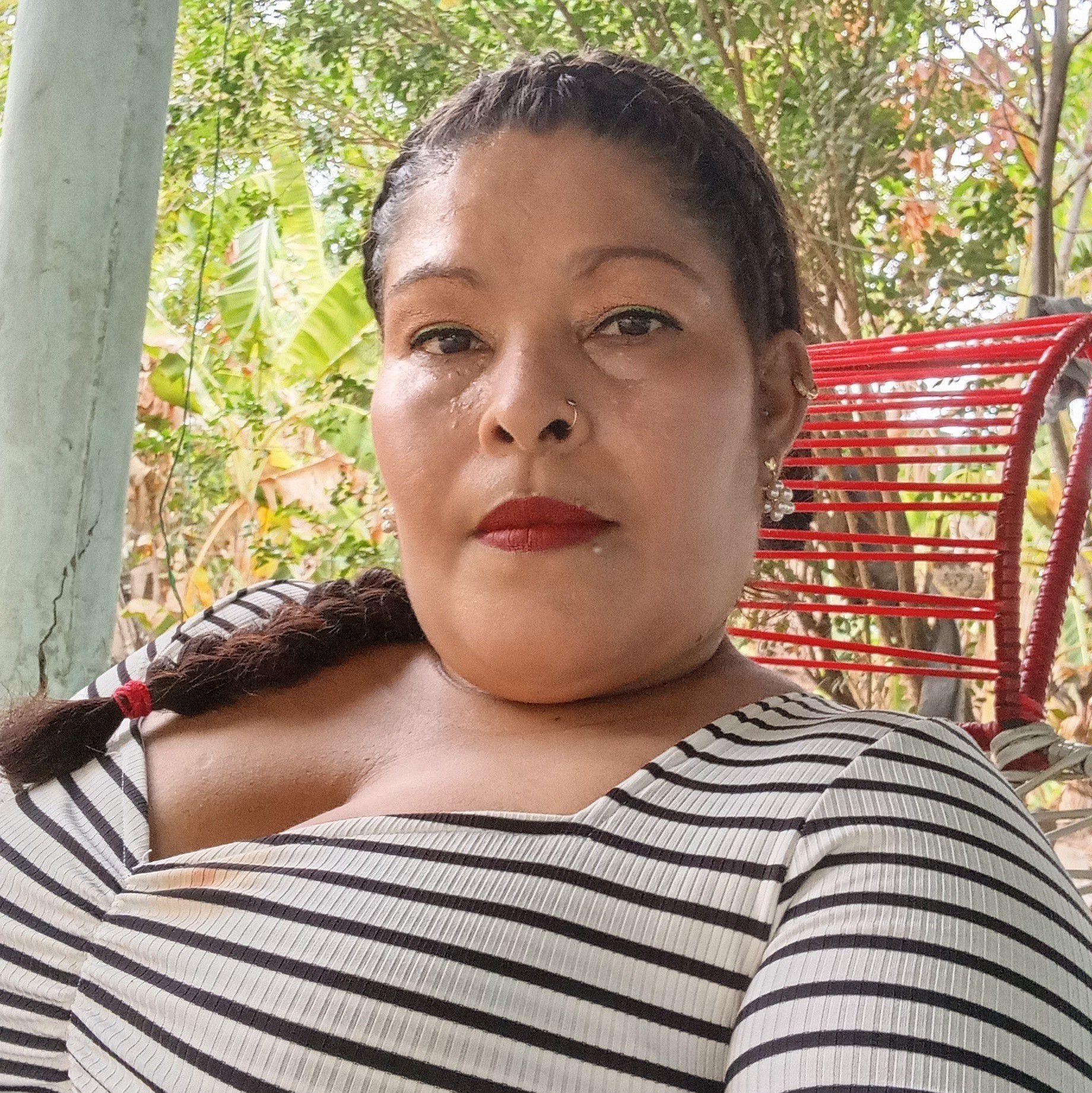 Muchas fortaleza para esta doble pérdida de dos hermanos de la familia ...