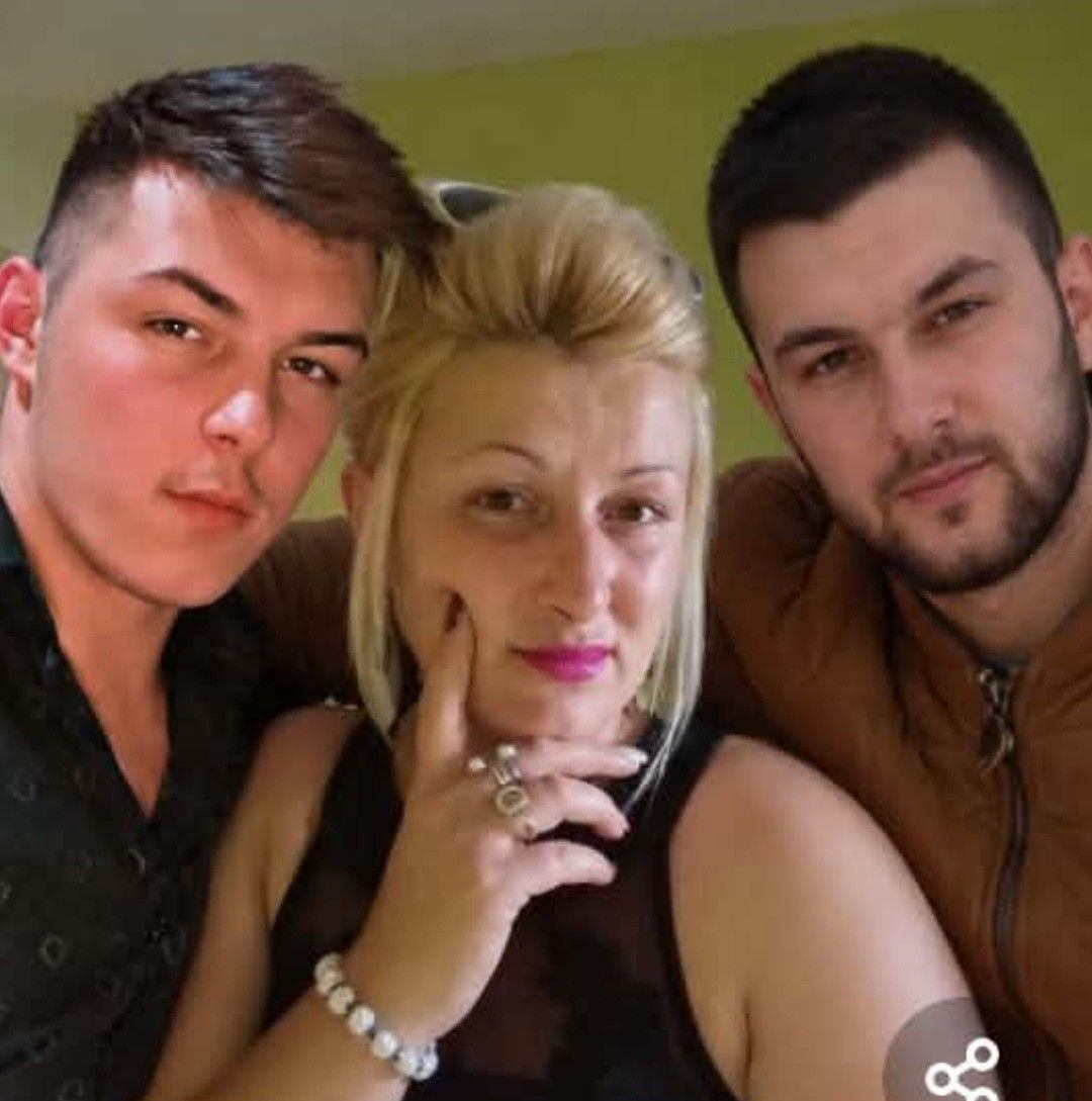 Natasha (@61593309055141) - Videos | Facebook