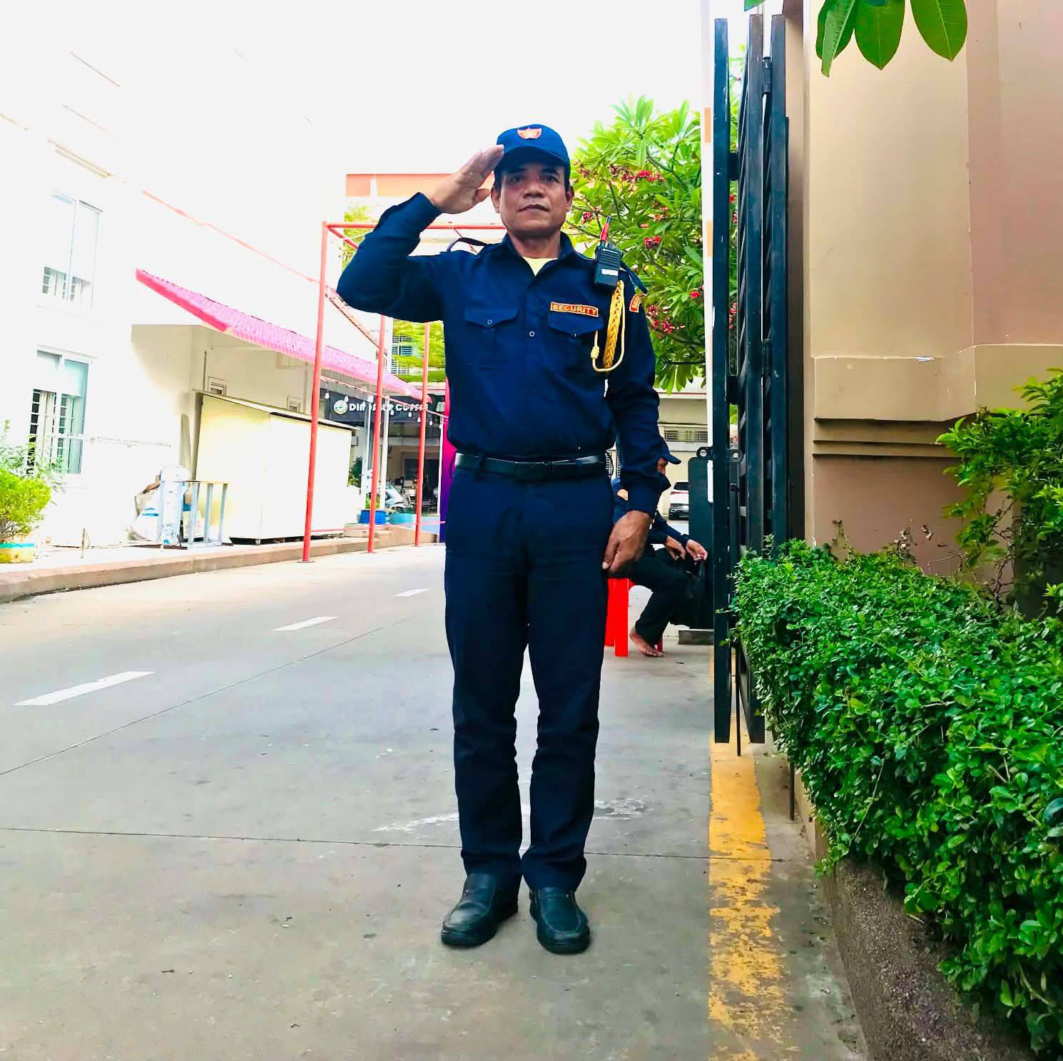 ជូនបុណ្យផងបងប្អូន🙏🙏🙏 #អាចារ្យហ្វី @highlight | Buth Vichhai