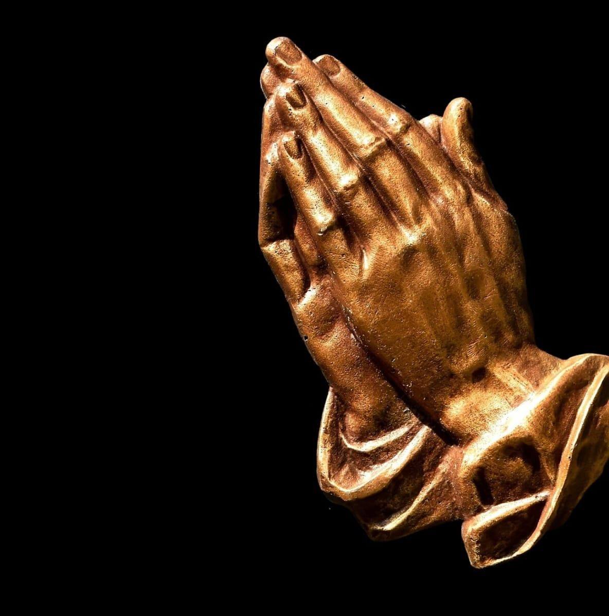 EBEZINA... Don't Cry 😭 God is close Nathaniel Bassey Viral Gospel ...
