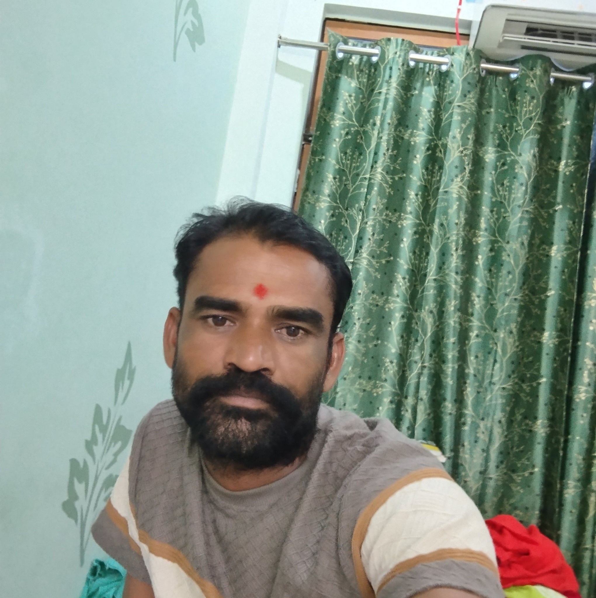 #मौर्या जी शटरिंग कांट्रेक्शन 🔨#हमारी वीडियो कहां-कहां तक पहुंच रही ...