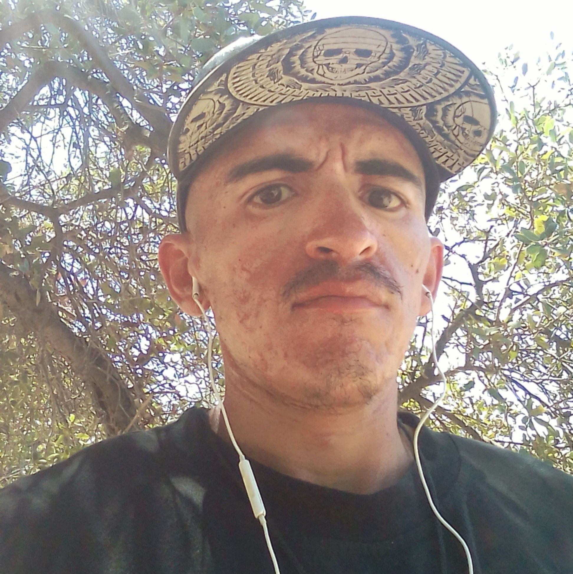 Con wl corazón roto /Taranto de sobrevivir💔🥀😔#reels #instagood # ...