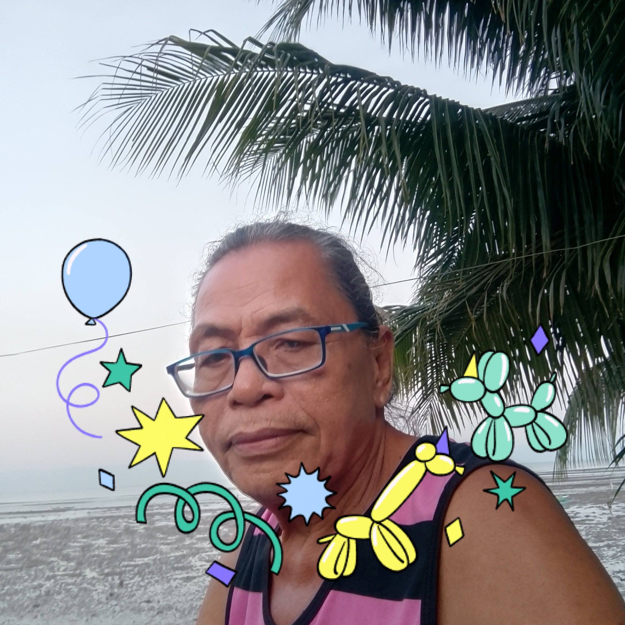Nindot kay sunday maka relax ta palabhon man sad ta sa atoa asawa ...