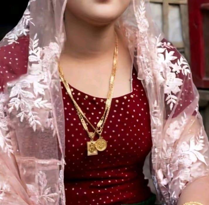 this-is-noor-a-rohingya-girl-we-met-in-bangladesh-and-this-is-here