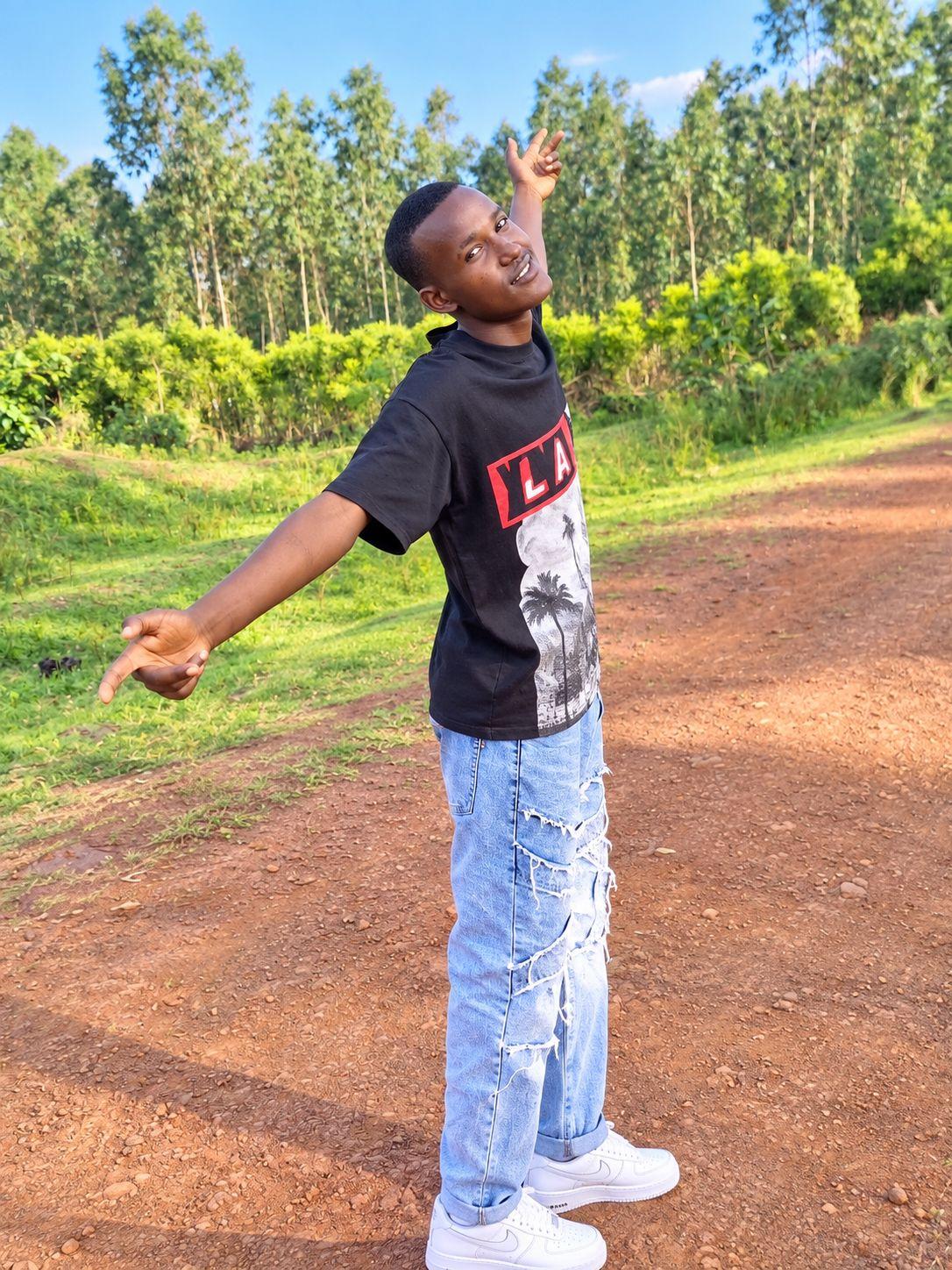 Wangeelli itti Fufa | Missionary Solomon Emiru