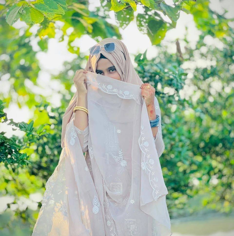 Abaya Zone on Reels