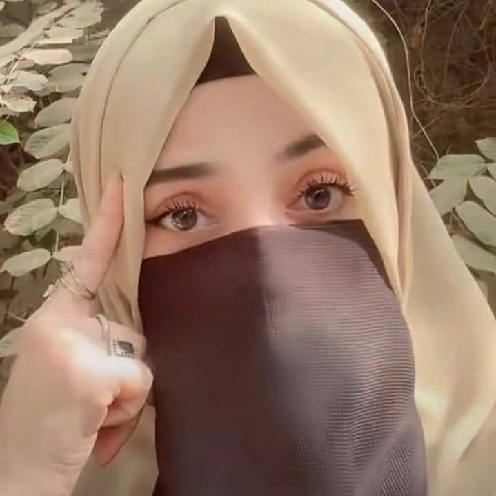 Student name: Shahzeen Fatima | Facebook