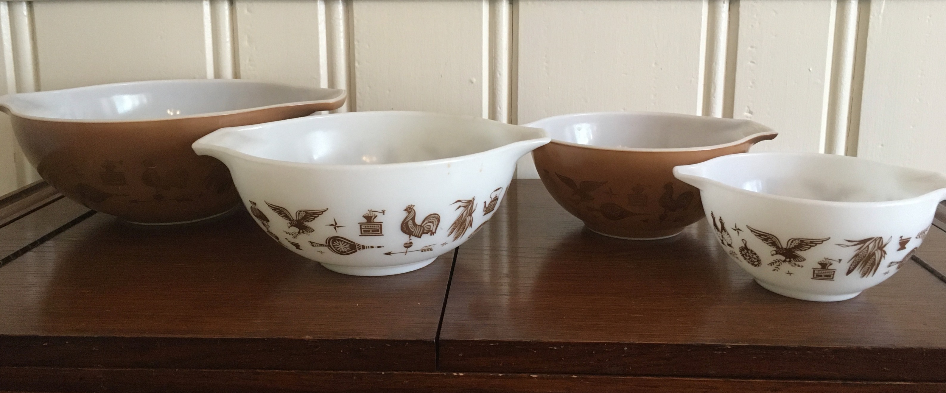 1960s BANNER TOYS. Pyrex for kids - yes, please!