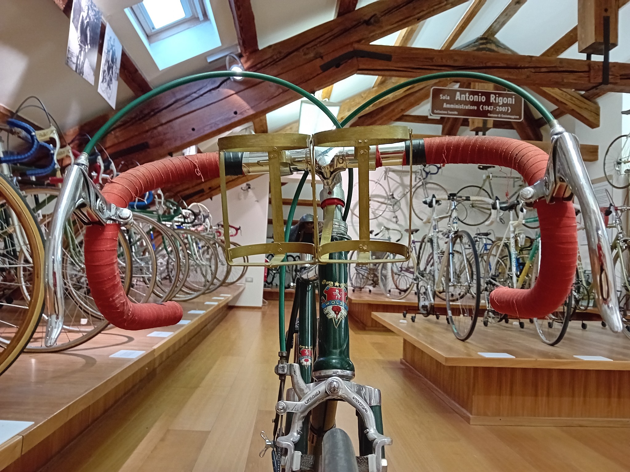 Un tempo,... - Museo Storico della Bicicletta "T. Bevilacqua"