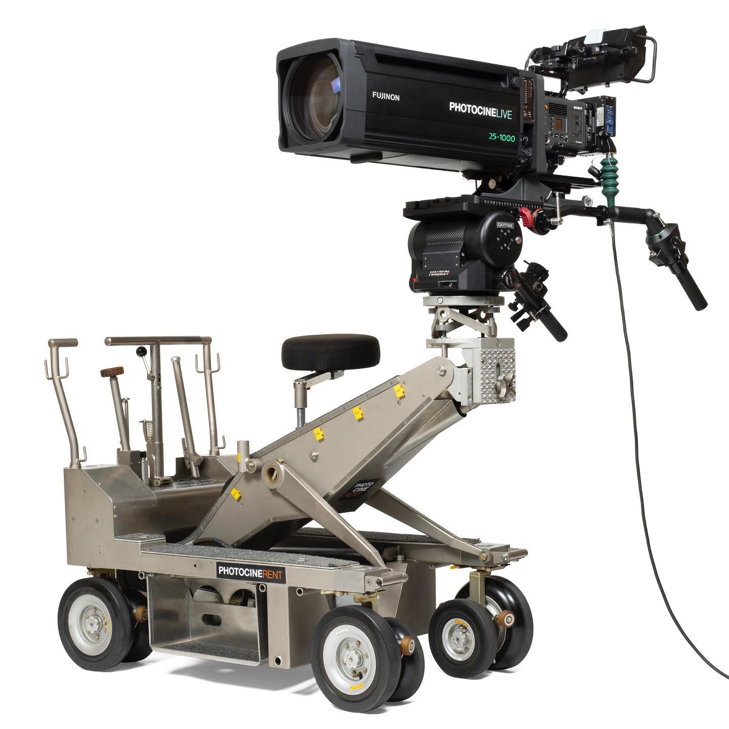 The HZK 25-1000mm T2.8-5.0 is here ! Fujis new “CineBoxLens” with