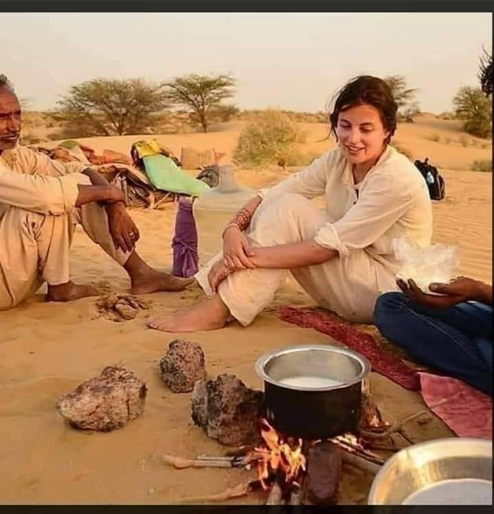 جاتي چوڪ جو آواز | Facebook