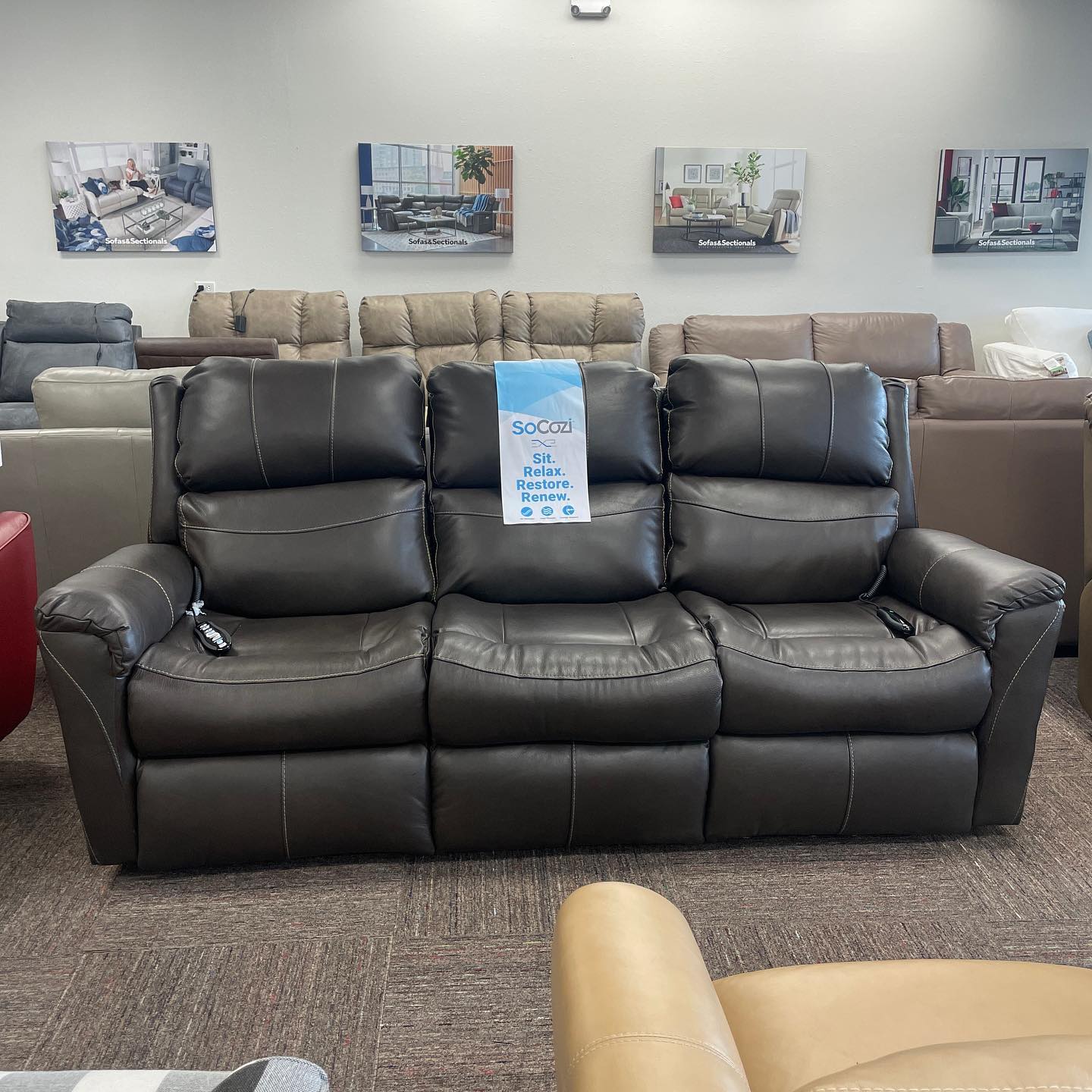 Sofas and Sectionals Retail Outlet | Post Falls ID