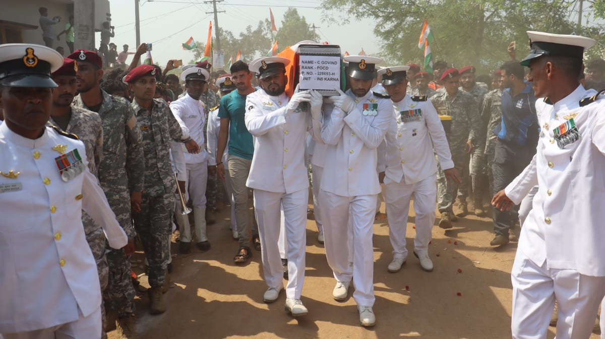 Indian Navy - The last rites of Chandaka Govind,...